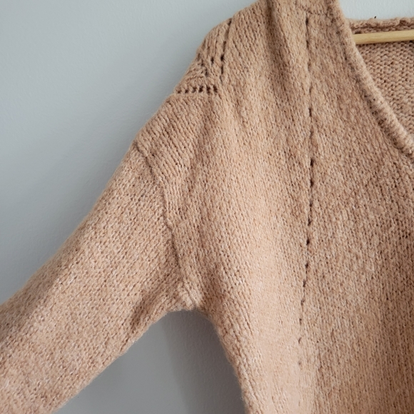 AMERICAN EAGLE | Woman's Tan Knit Pullover Sweater Small - Picture 5 of 7